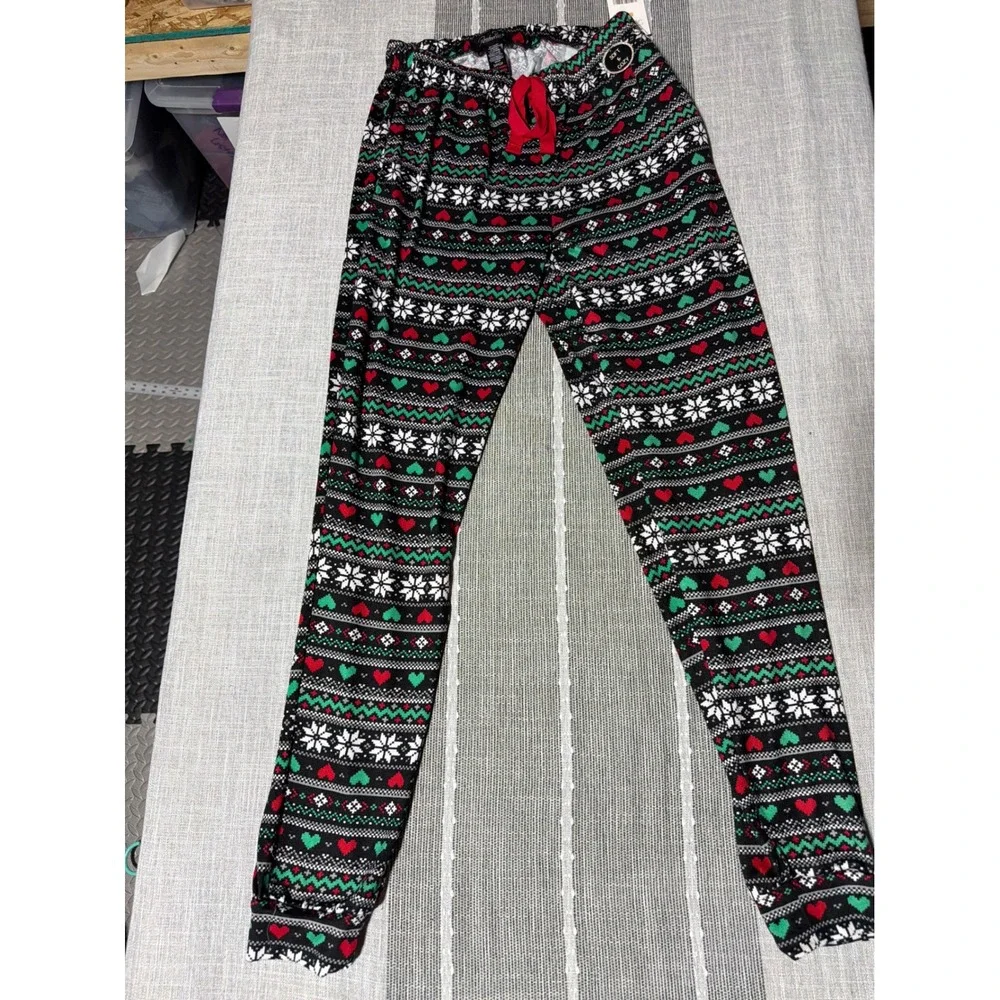 New Holiday Fair Isle Pajama Pants Red Green White Snowflake Heart Lounge‎ Pants